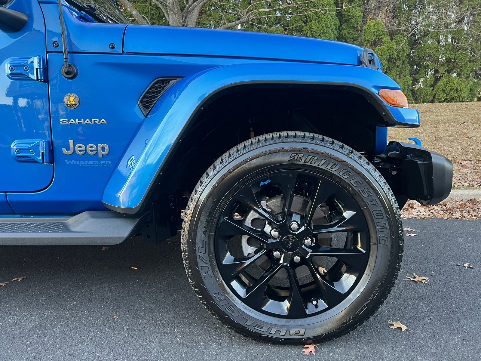 Used 2022 Jeep Wrangler Unlimited Sahara w/ Cold Weather Group image 50