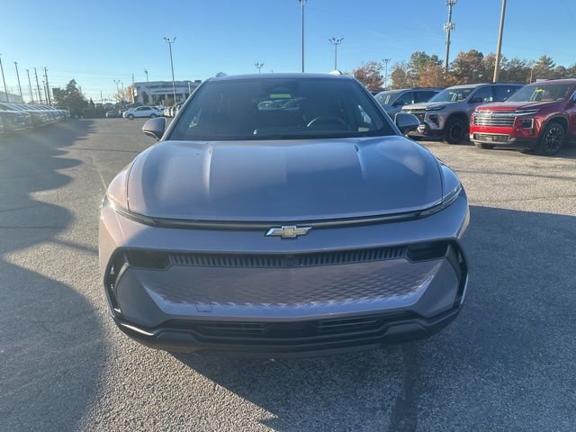 New 2026 Chevrolet Equinox EV LT image 8