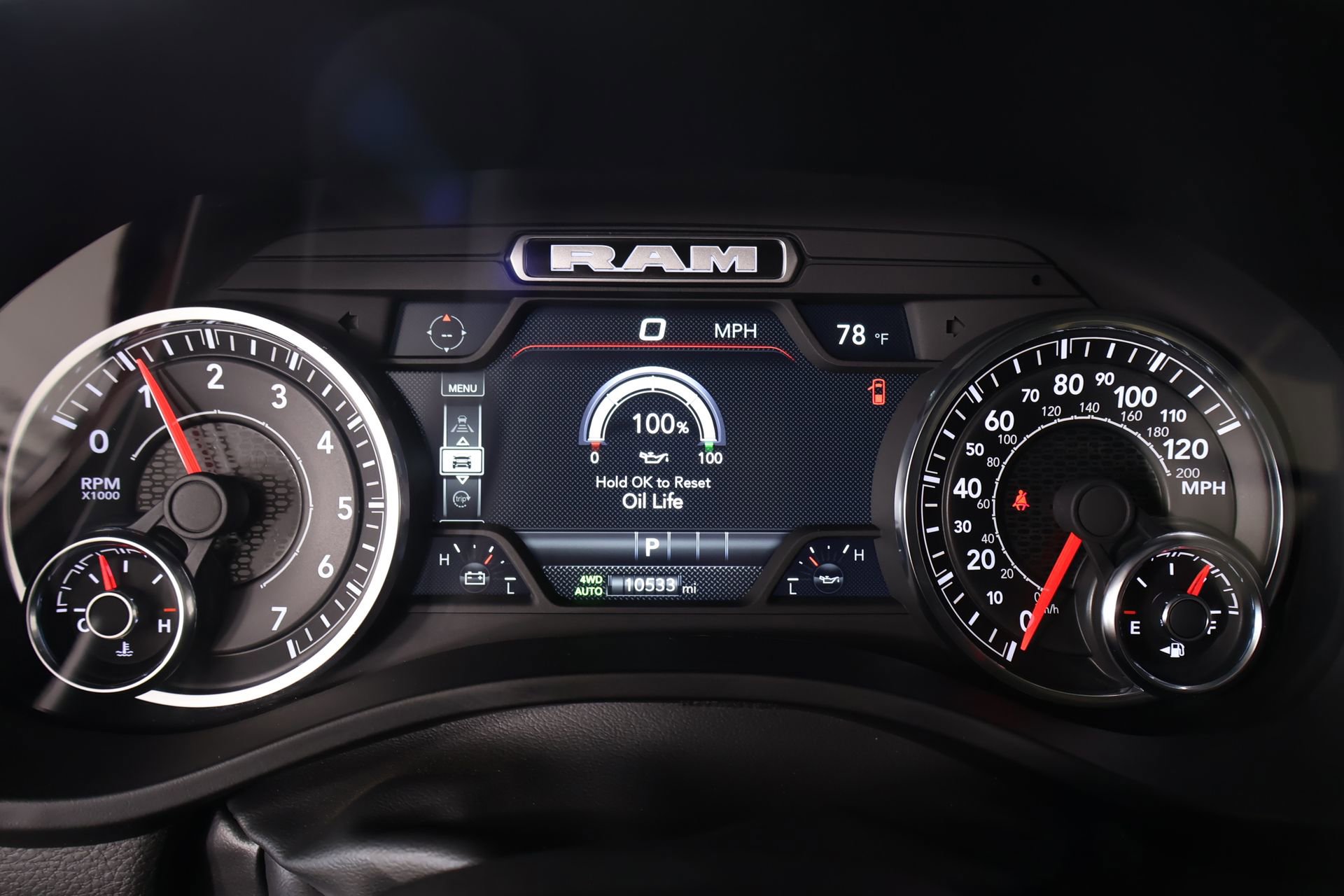 Used 2025 RAM 1500 Laramie w/ Sport Appearance Package image 4