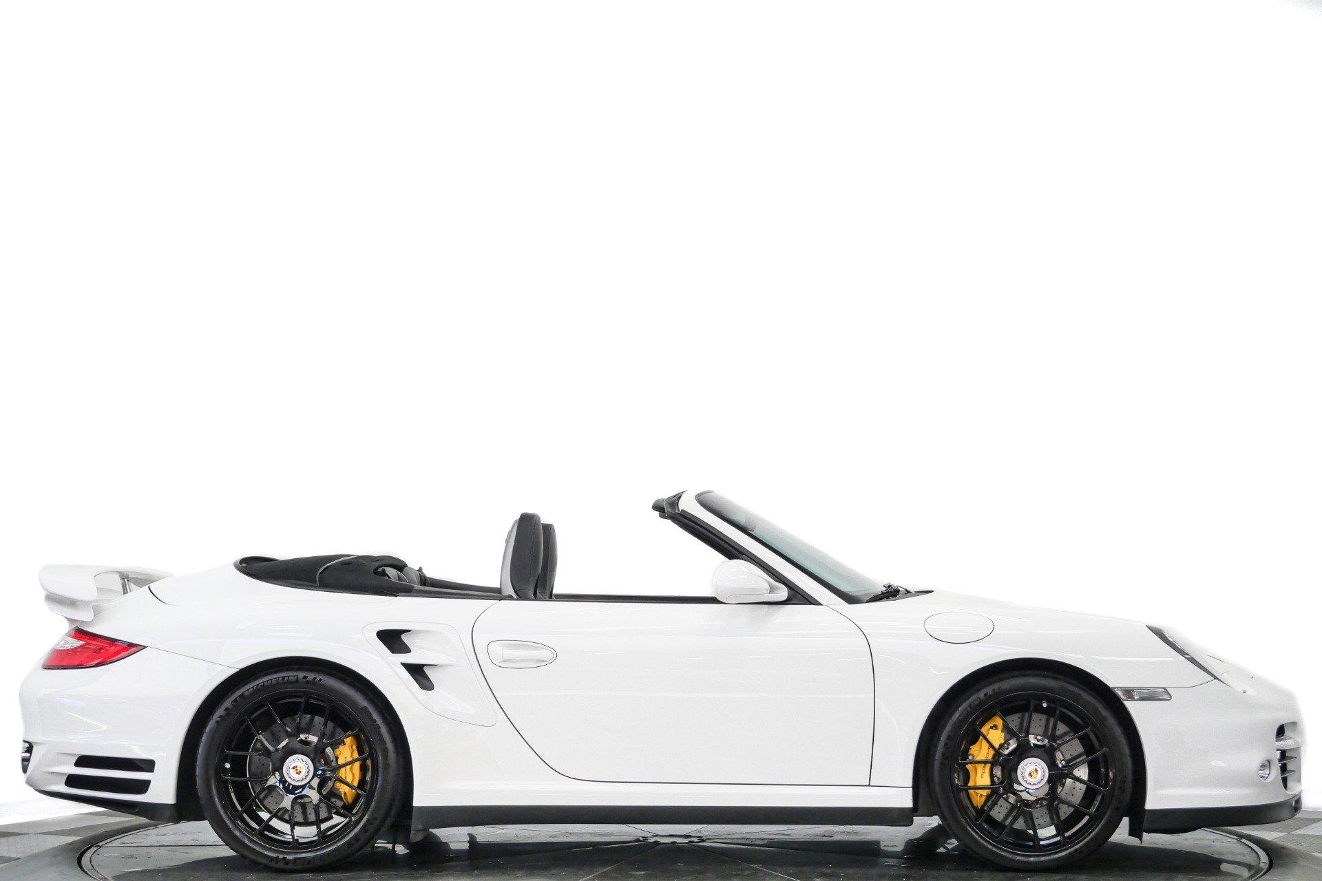 Used 2012 Porsche 911 Turbo S AWD/4WD image 2