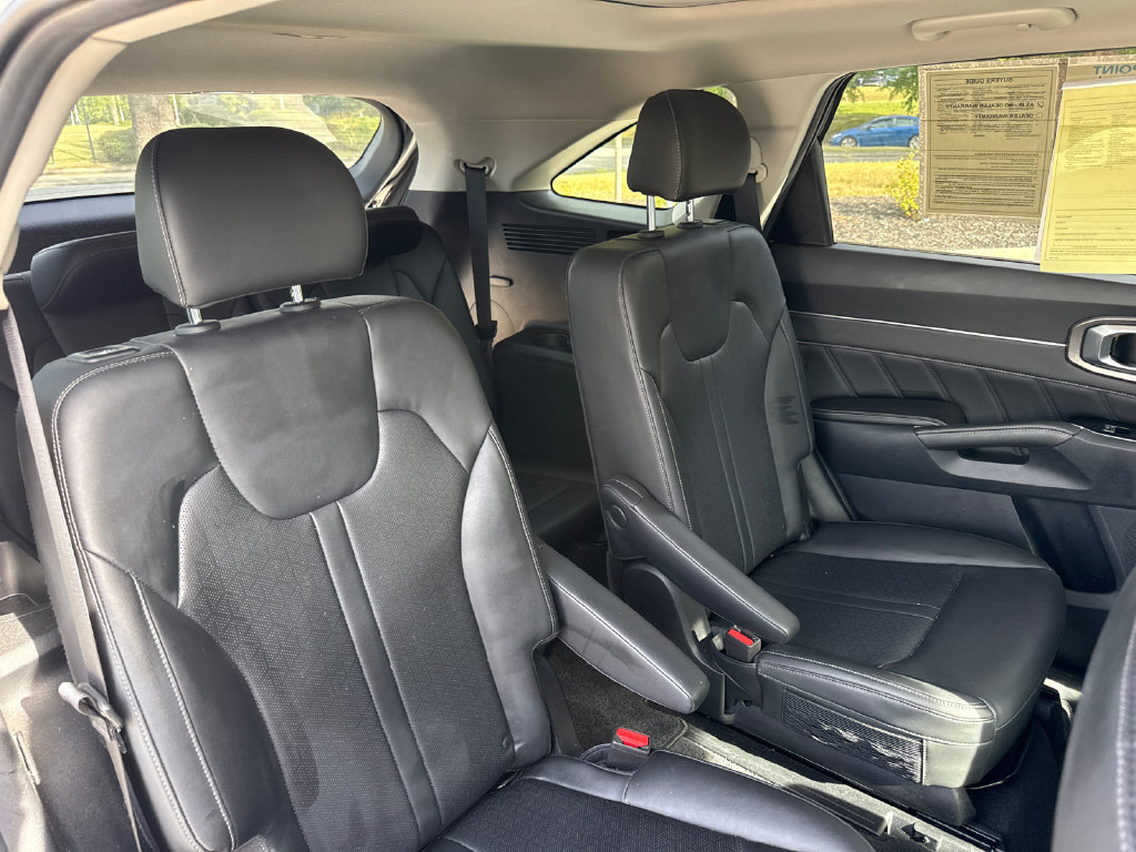 Used 2023 Kia Sorento SX AWD/4WD image 34