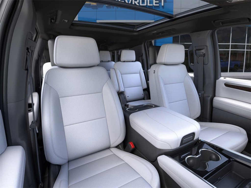 New 2025 Chevrolet Suburban Premier image 16