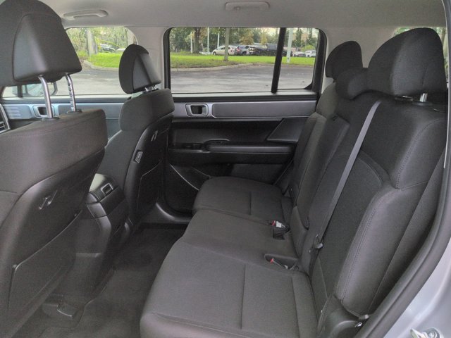 Used 2025 Hyundai Santa Fe SE FWD image 13