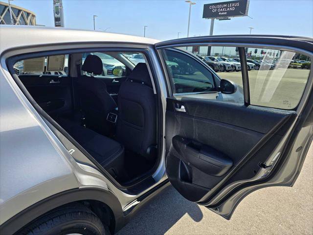 Used 2019 Kia Sportage LX FWD image 14