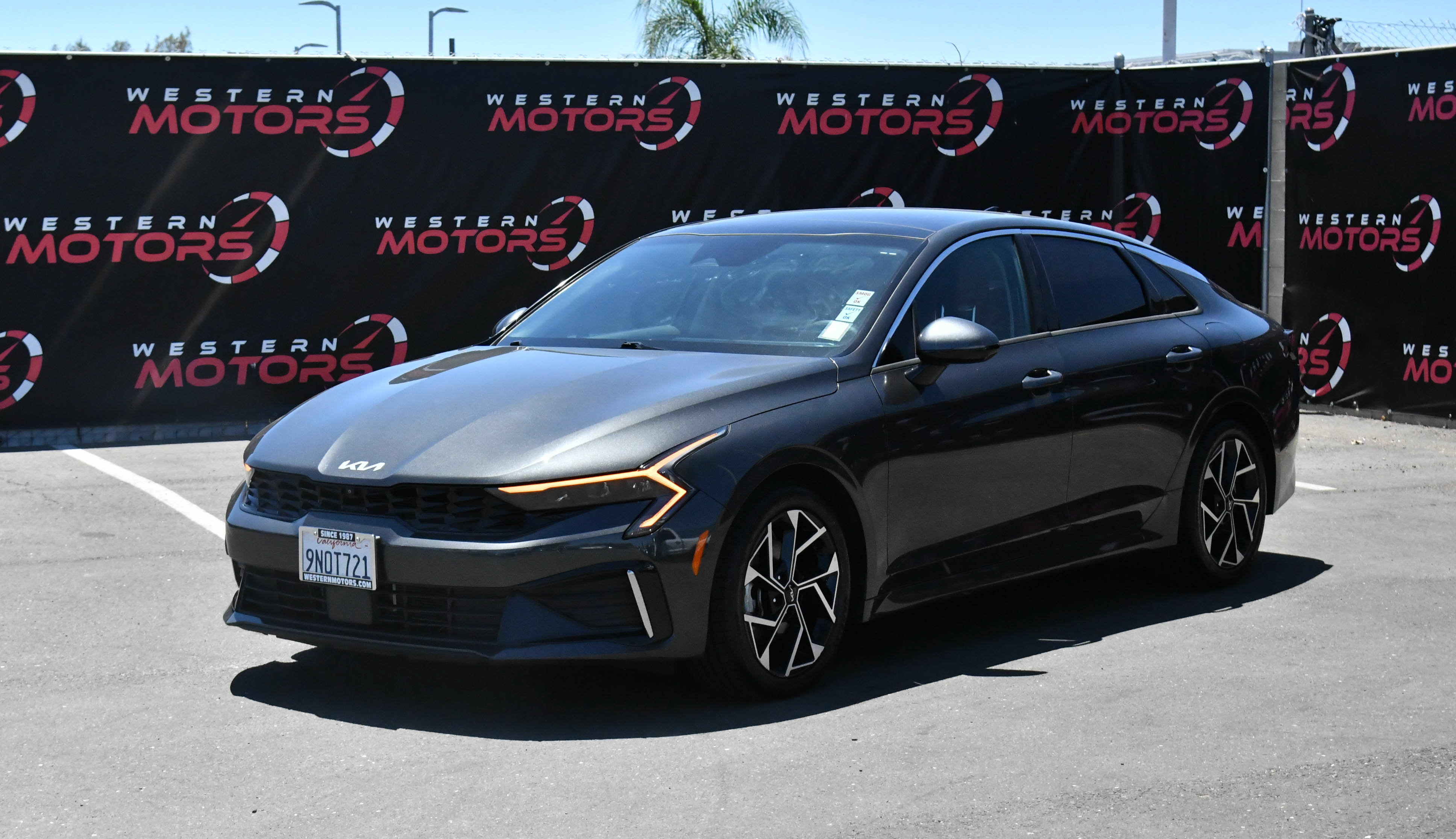 Used 2025 Kia K5 EX FWD image 3
