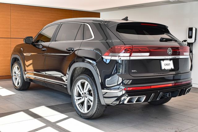 Used 2024 Volkswagen Atlas Cross Sport SEL R-Line AWD/4WD image 8
