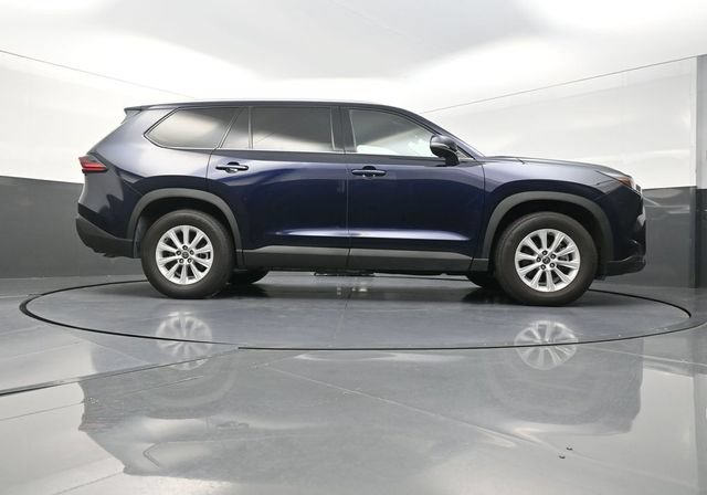 Used 2025 Toyota Grand Highlander AWD image 39