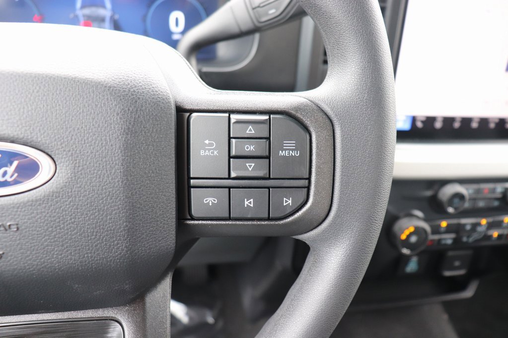 New 2026 Ford F350 4x4 Crew Cab Super Duty image 33