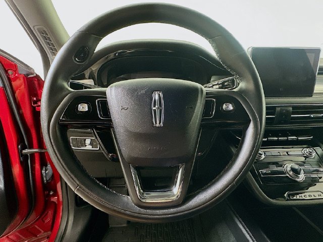Used 2022 Lincoln Corsair AWD w/ Equipment Group 101A image 15
