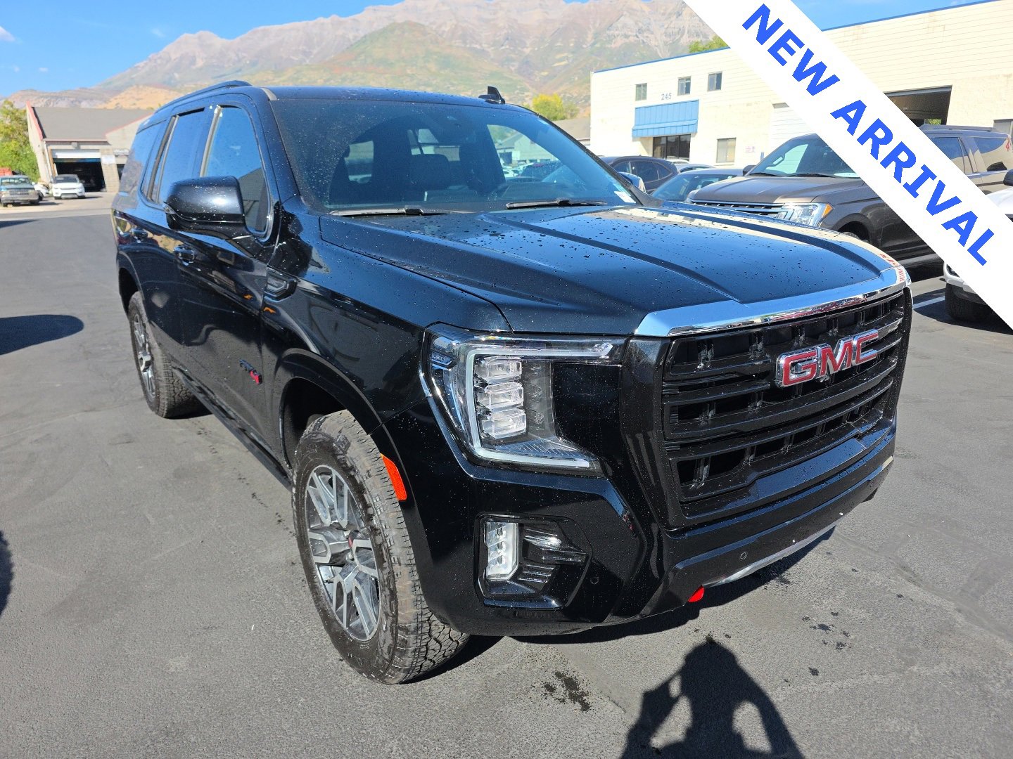 Used 2023 GMC Yukon AT4 w/ AT4 Premium Package