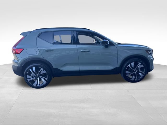 Used 2025 Volvo XC40 B5 Ultra w/ Climate Package AWD/4WD image 6