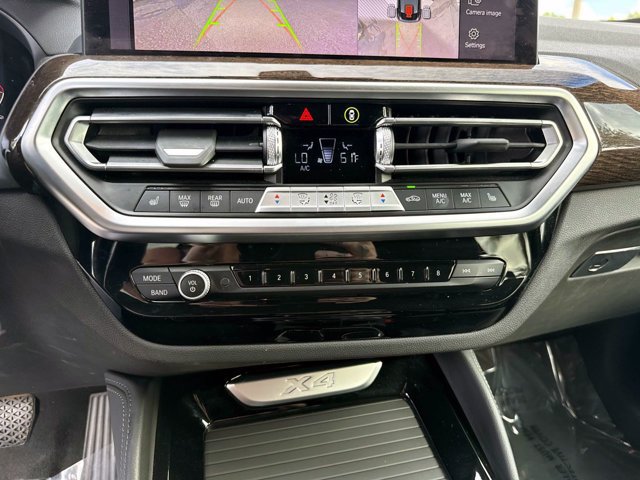 Used 2025 BMW X4 xDrive30i w/ Premium Package AWD/4WD image 27