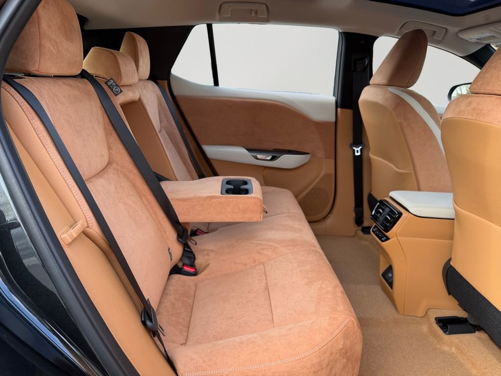 New 2026 Lexus RZ 450e AWD image 6