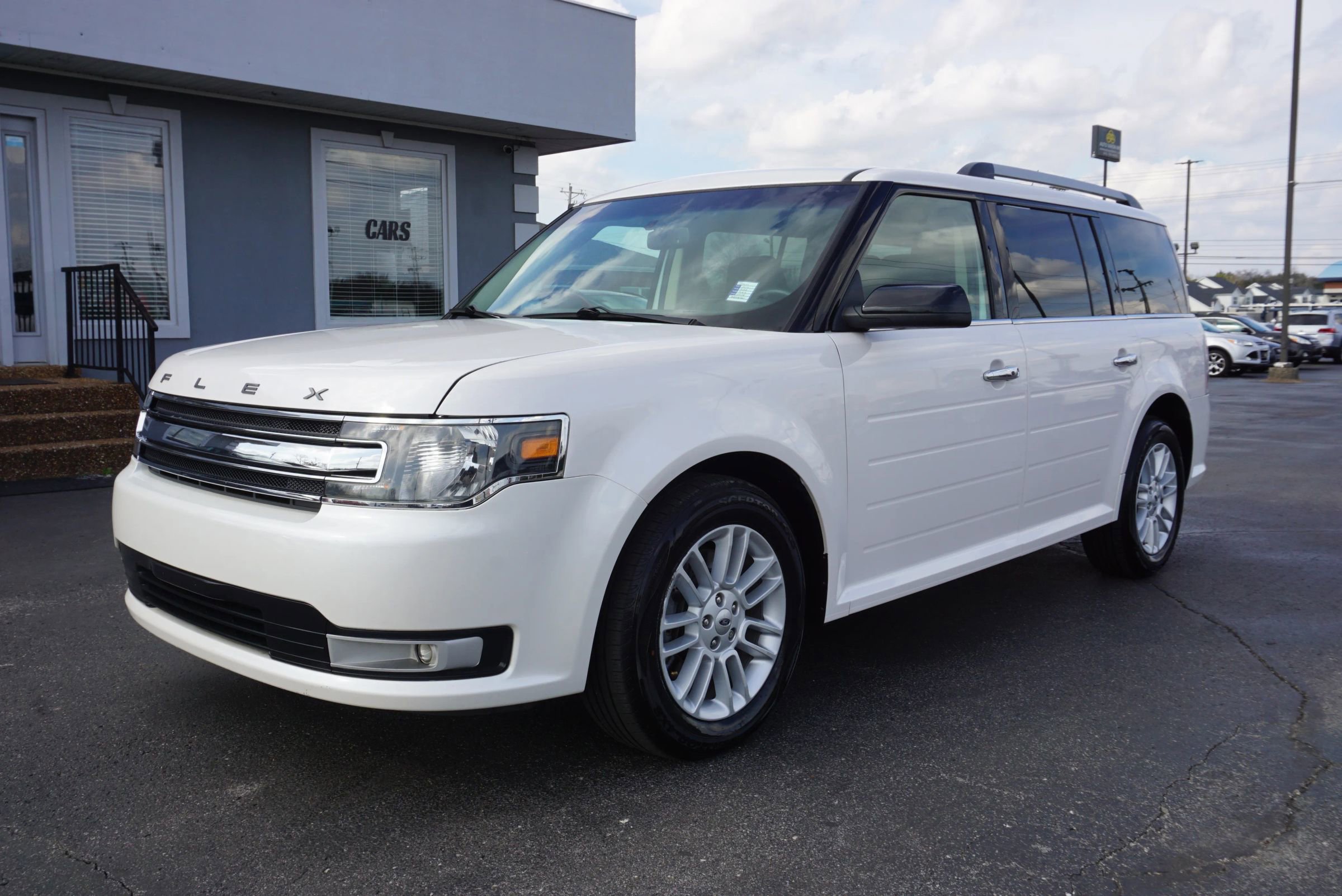 Used 2019 Ford Flex SEL image 1