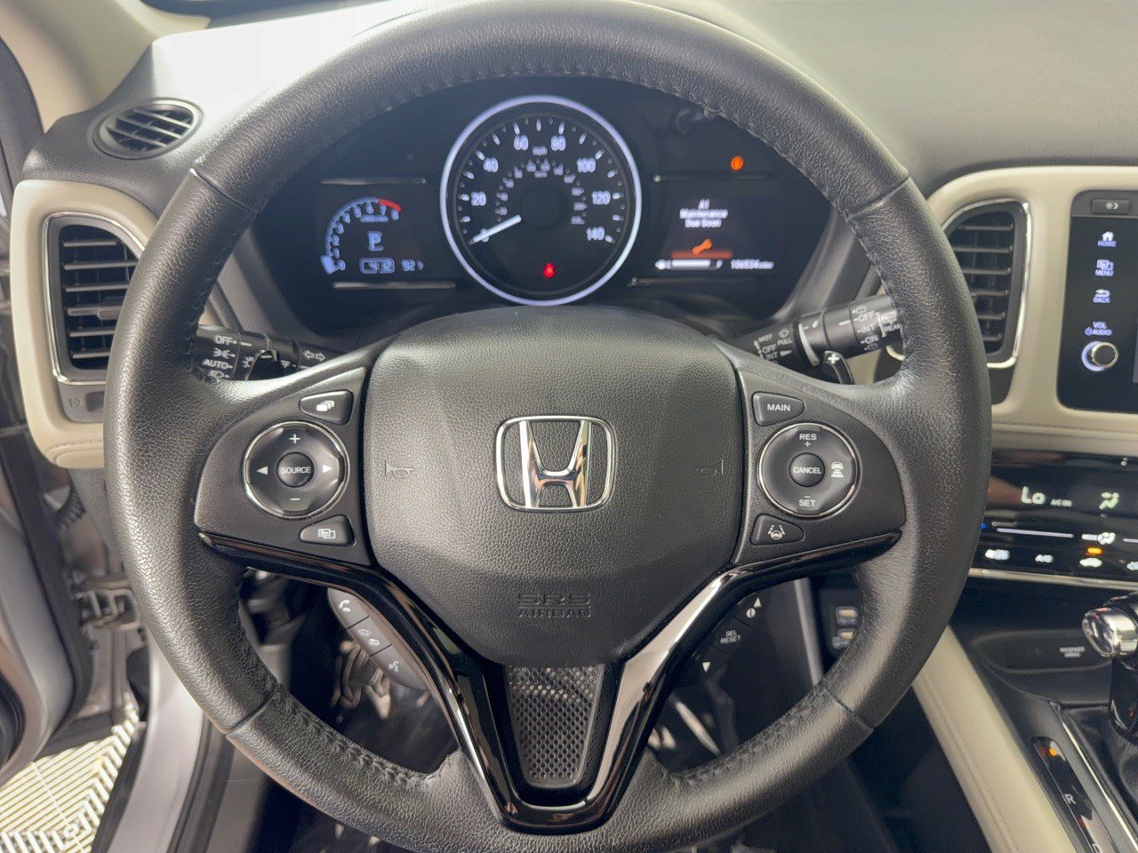 Used 2022 Honda HR-V EX-L image 10
