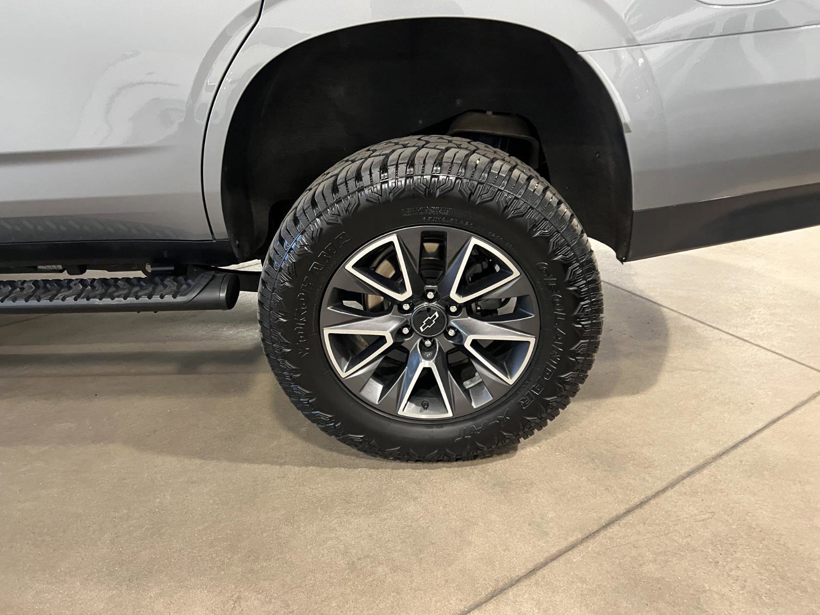 Used 2023 Chevrolet Tahoe Z71 image 46