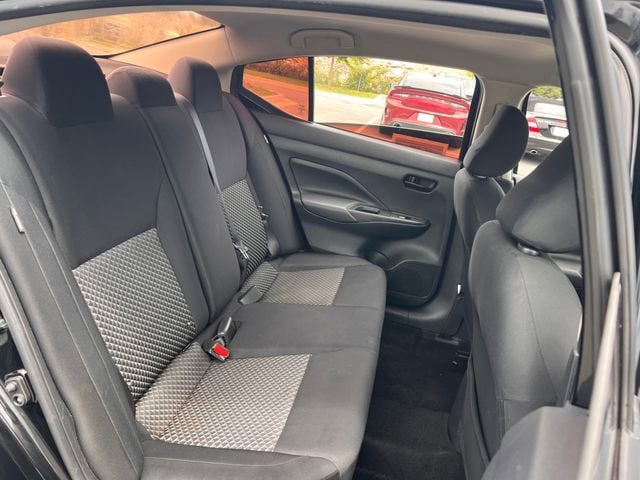 Used 2020 Nissan Versa S FWD image 27