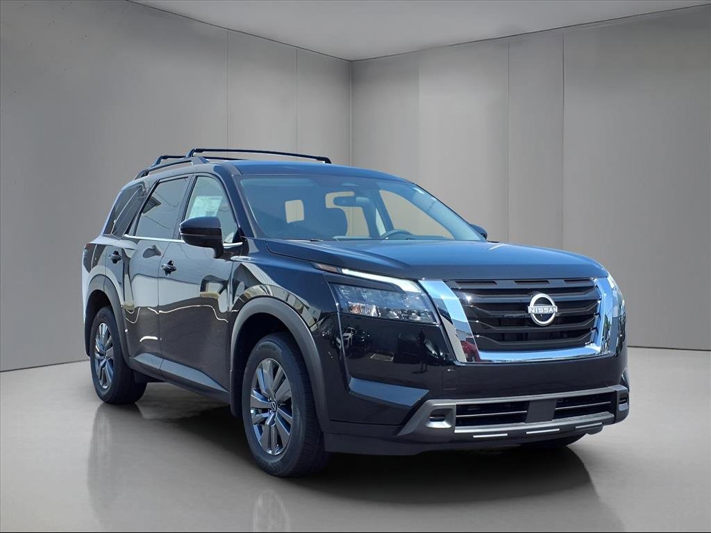 New 2025 Nissan Pathfinder SV w/ Cargo Package