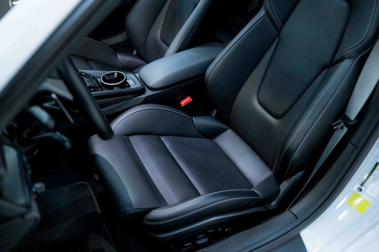 Used 2024 Porsche 911 Carrera GTS image 71