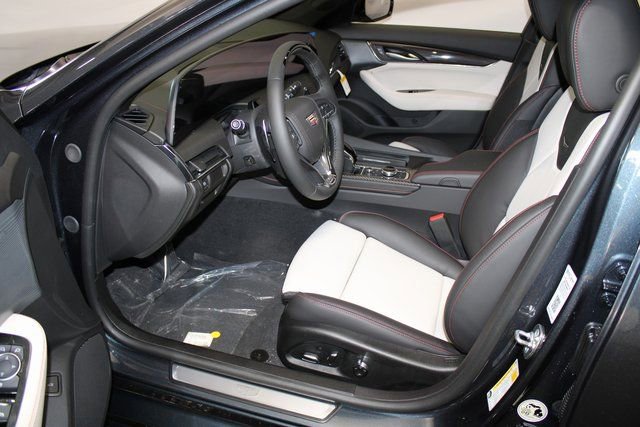 New 2026 Cadillac CT5 V AWD/4WD image 4