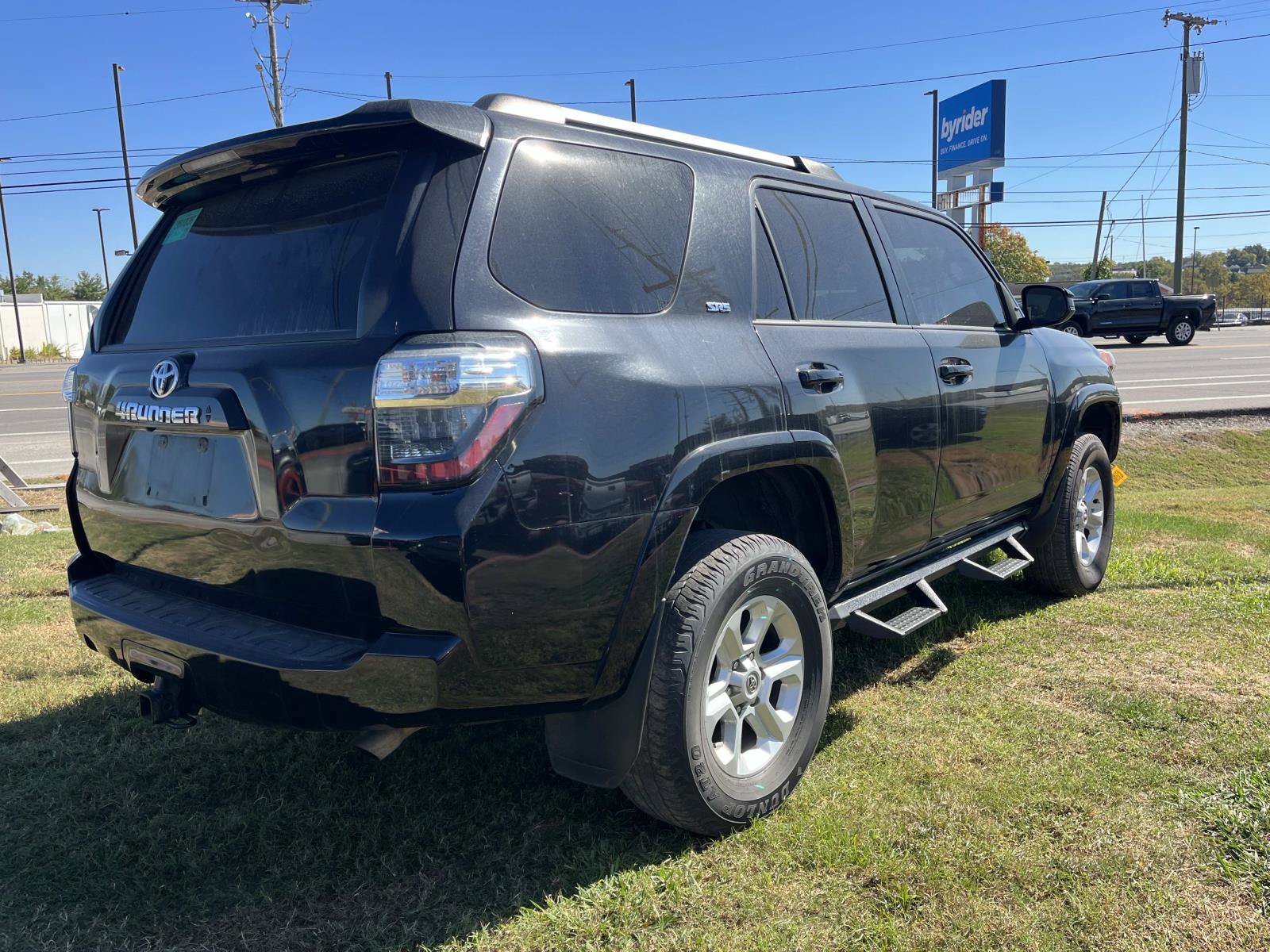 Used 2023 Toyota 4Runner SR5 RWD image 7