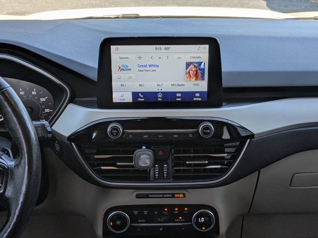 Used 2020 Ford Escape SEL AWD/4WD image 19