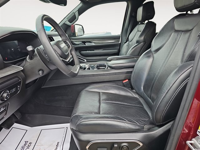 Used 2022 Jeep Wagoneer Series III image 9