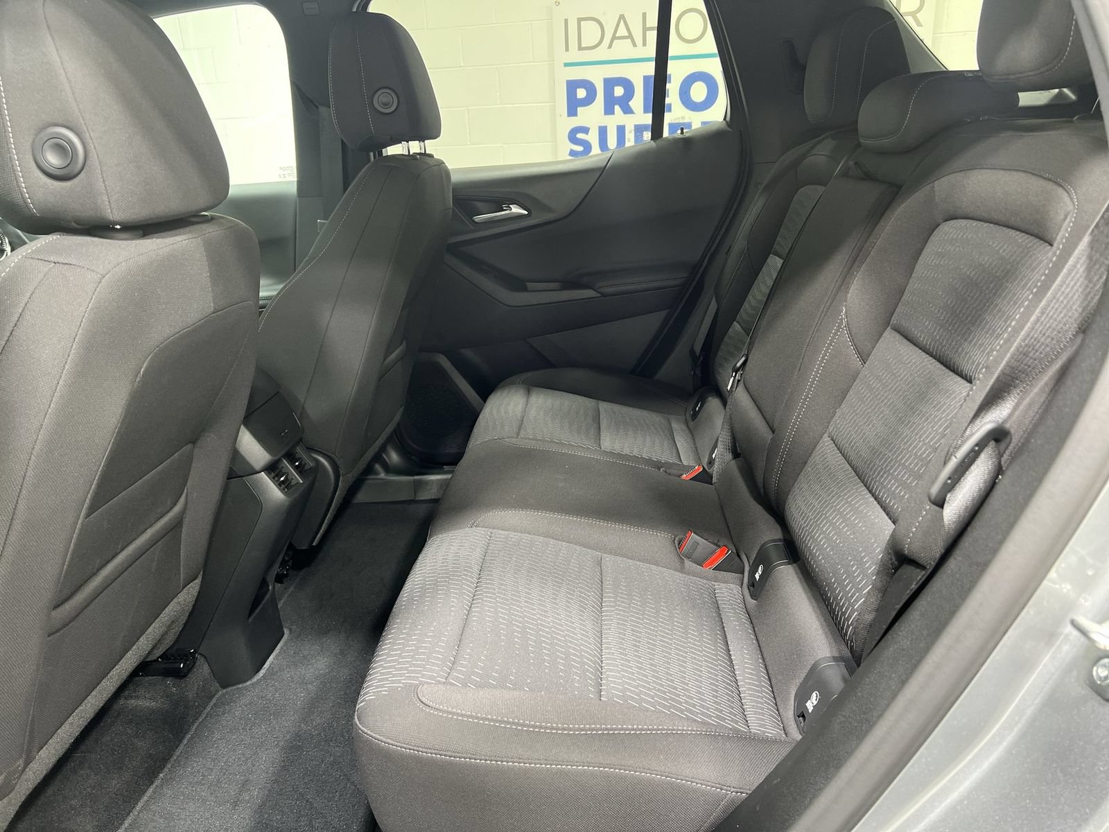 Used 2025 Chevrolet Equinox LT AWD/4WD image 22