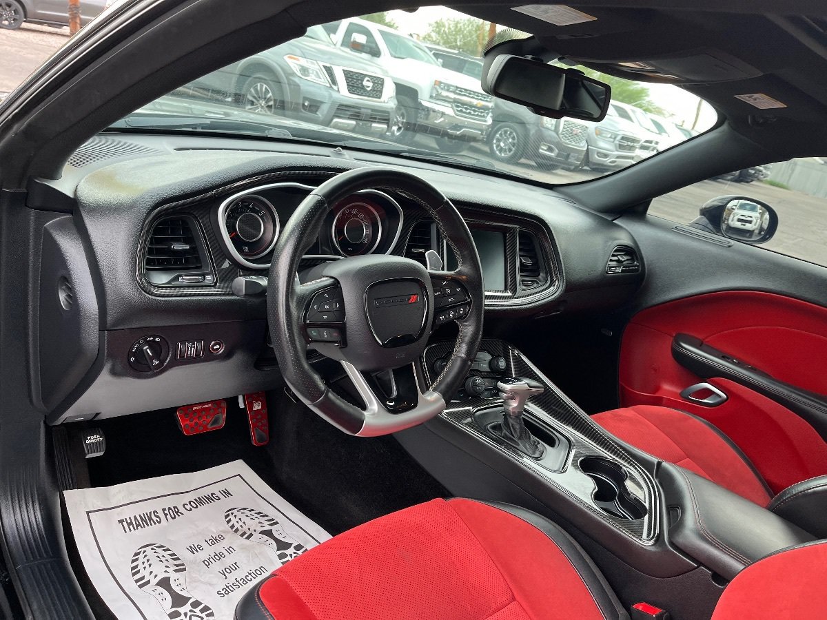 Used 2015 Dodge Challenger R/T Scat Pack w/ Leather Interior Group RWD image 26