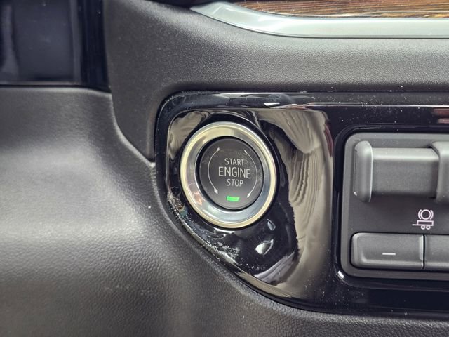 New 2026 GMC Sierra 1500 SLE image 33