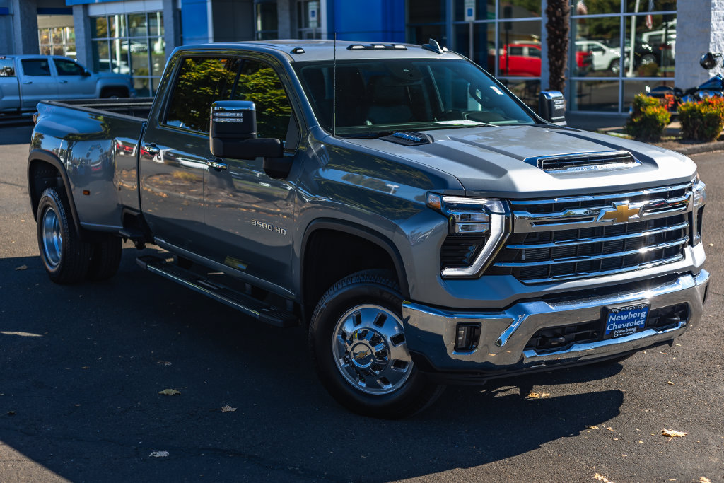 Used 2025 Chevrolet Silverado 3500 LTZ w/ LTZ Convenience Package