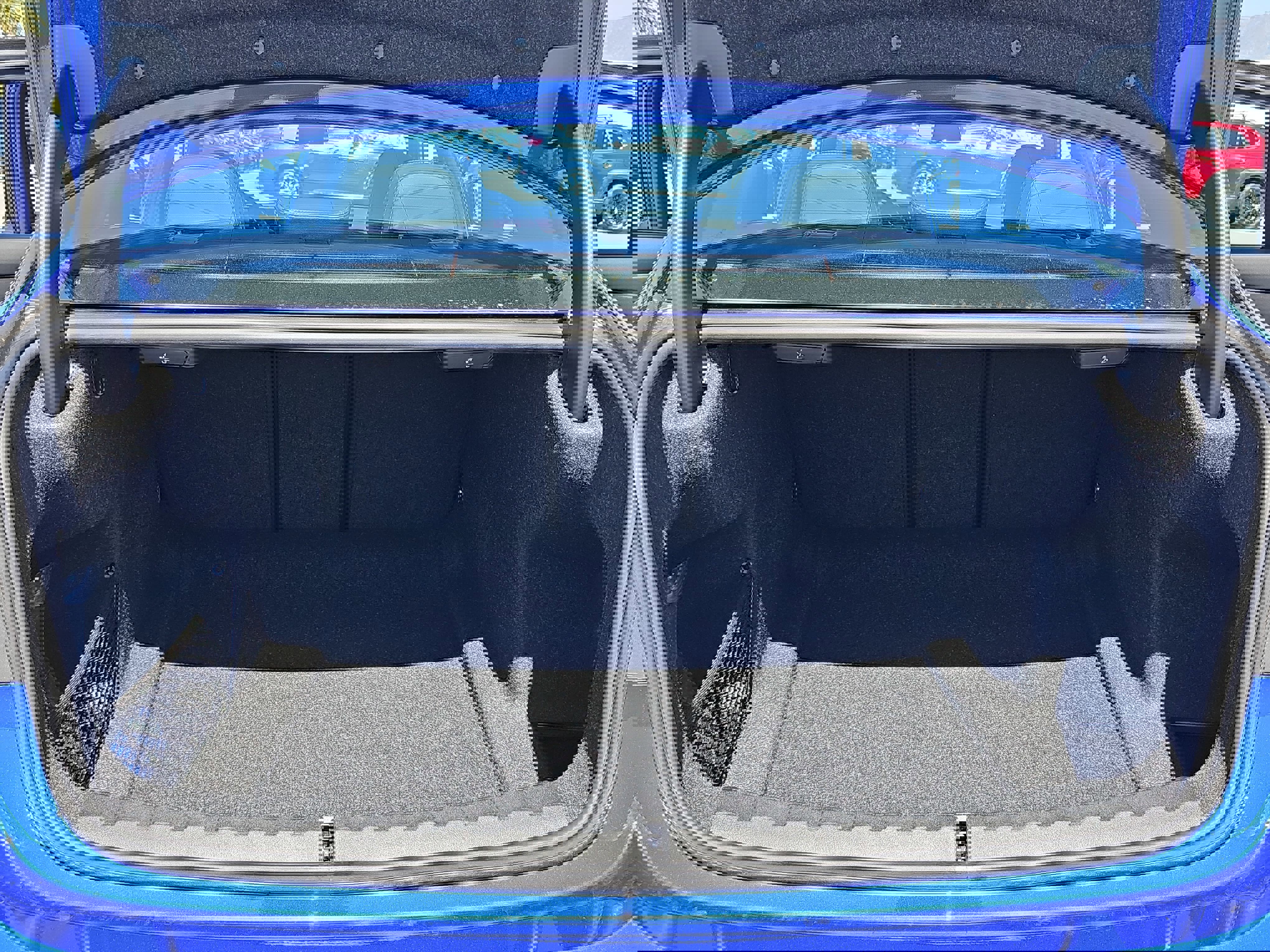 New 2026 BMW 330i Sedan w/ M Sport Package image 12