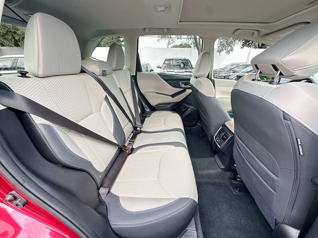 Used 2023 Subaru Forester Premium image 28