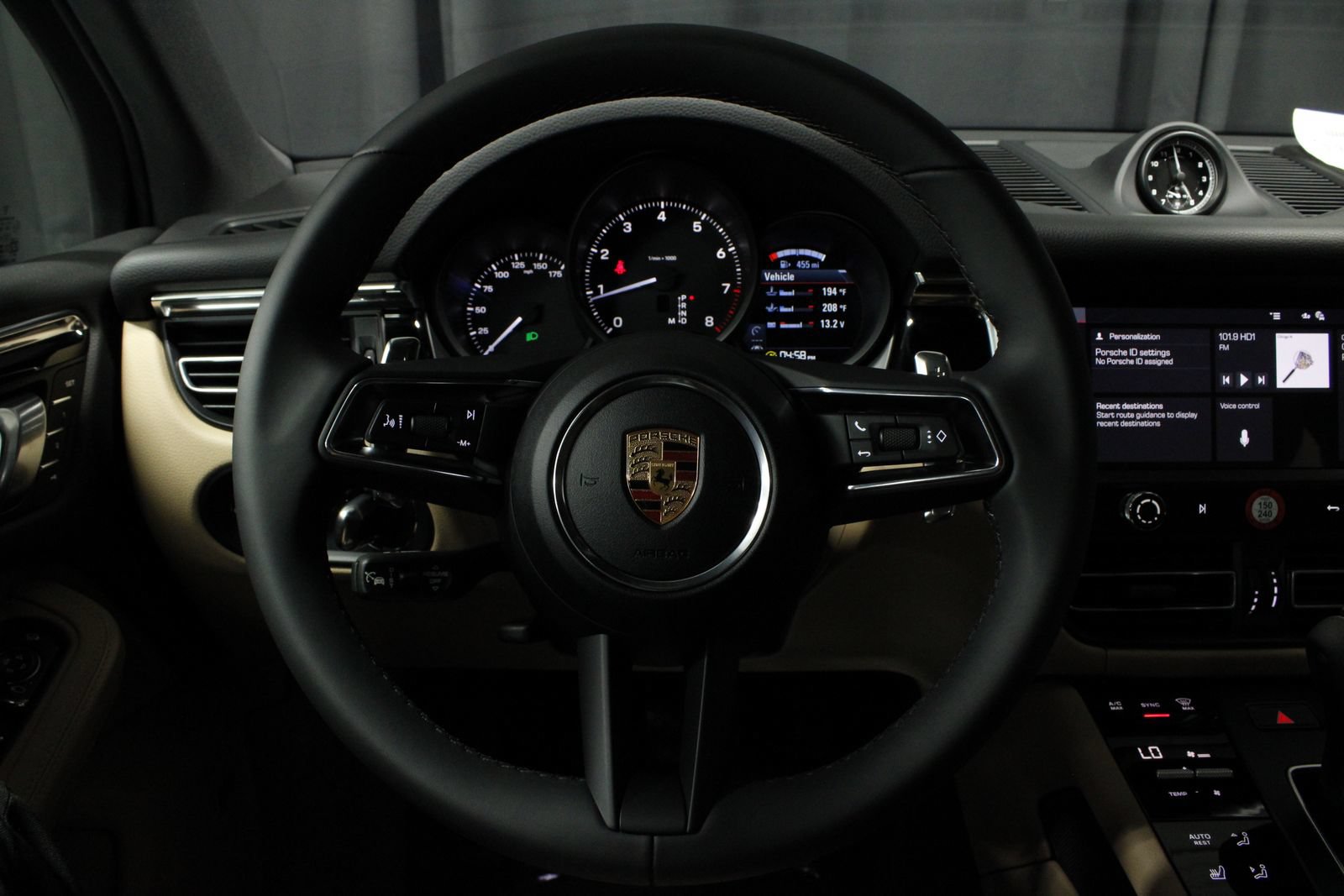 New 2026 Porsche Macan AWD/4WD image 11