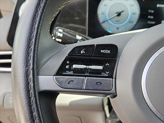 Used 2023 Hyundai Elantra SEL w/ Convenience Package FWD image 11
