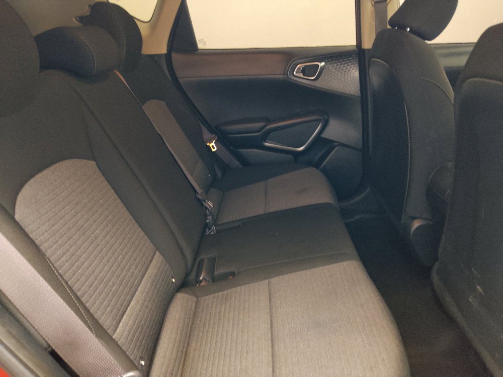 Used 2021 Kia Soul S FWD image 19