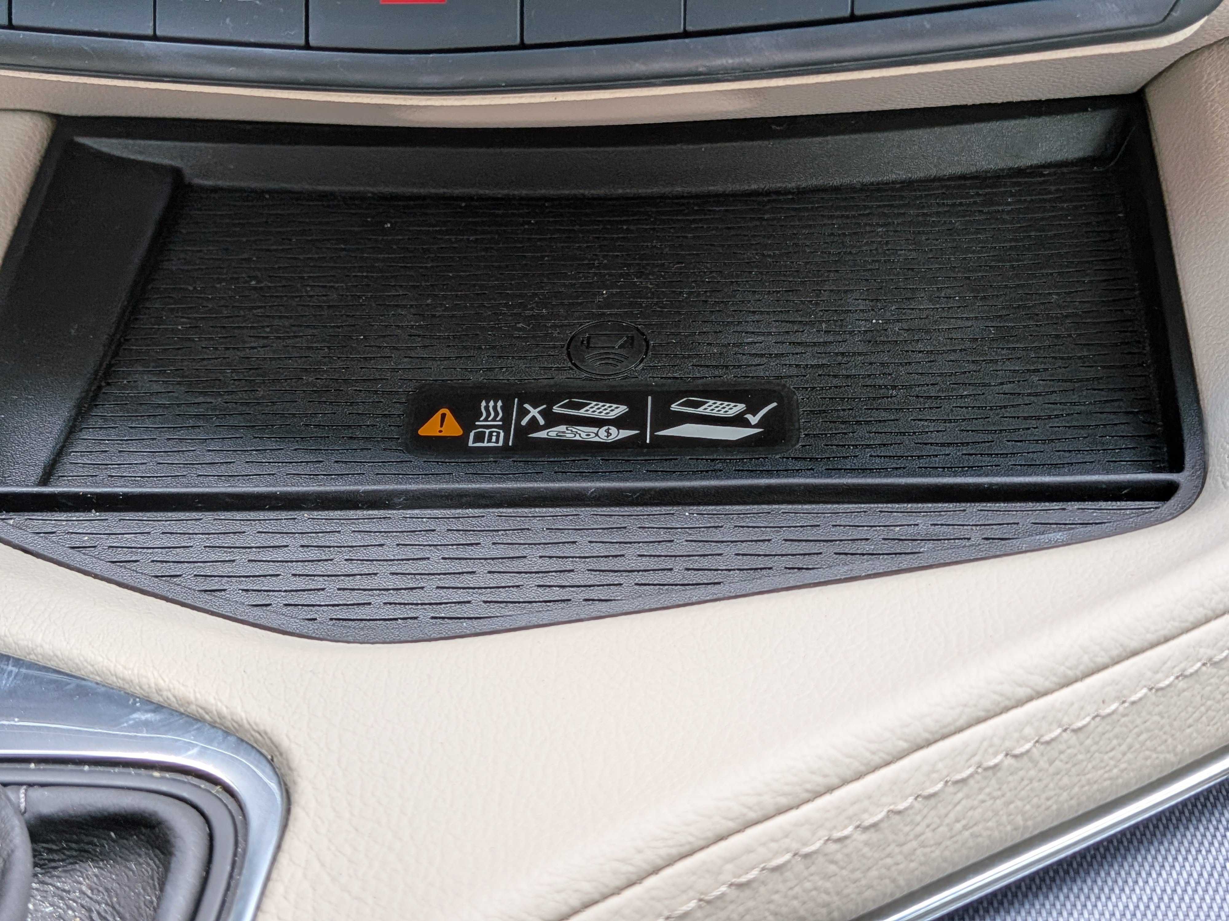 Certified 2025 Cadillac CT4 Premium Luxury RWD image 28