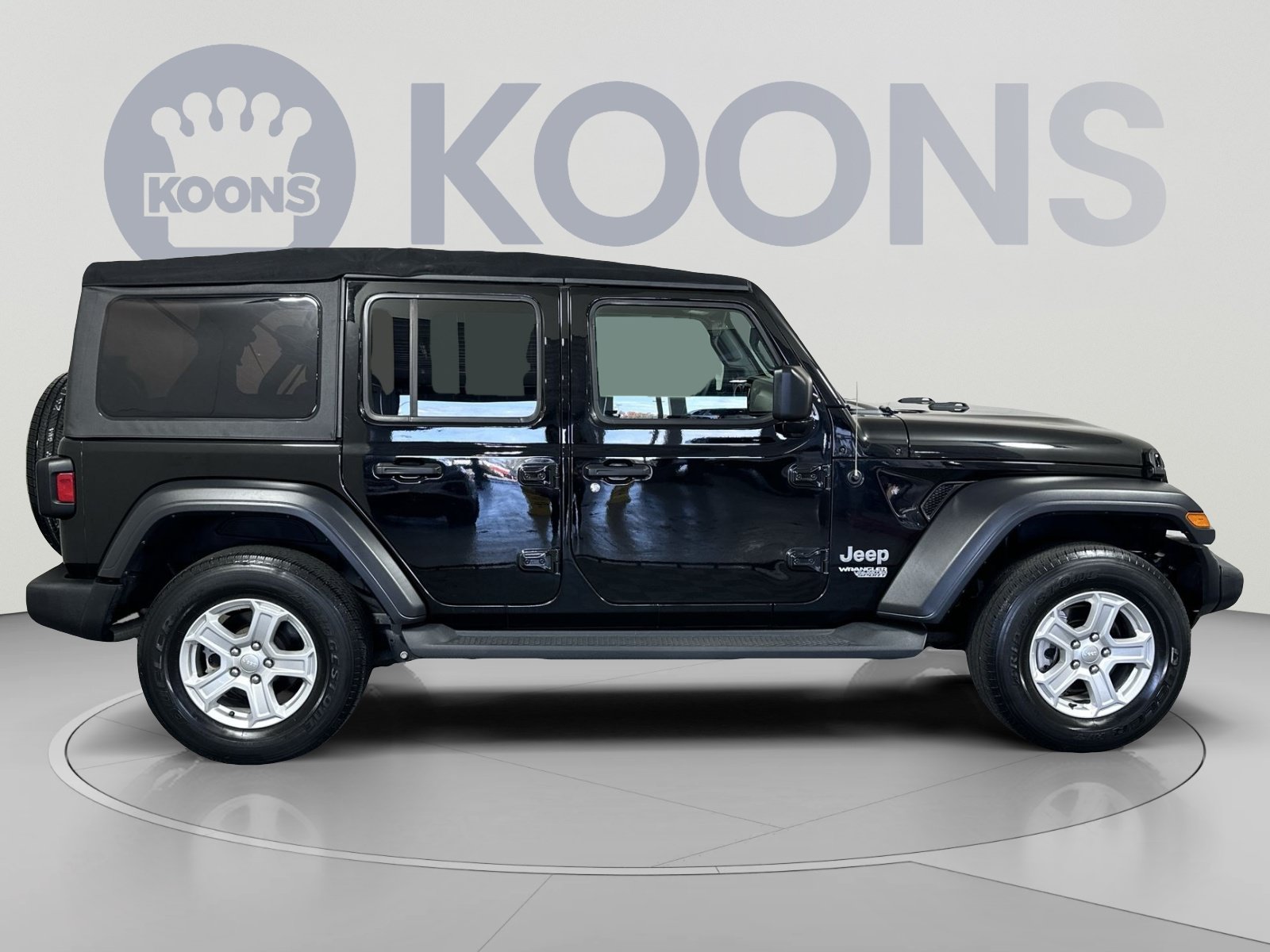 Used 2018 Jeep Wrangler Unlimited Sport S AWD/4WD image 8