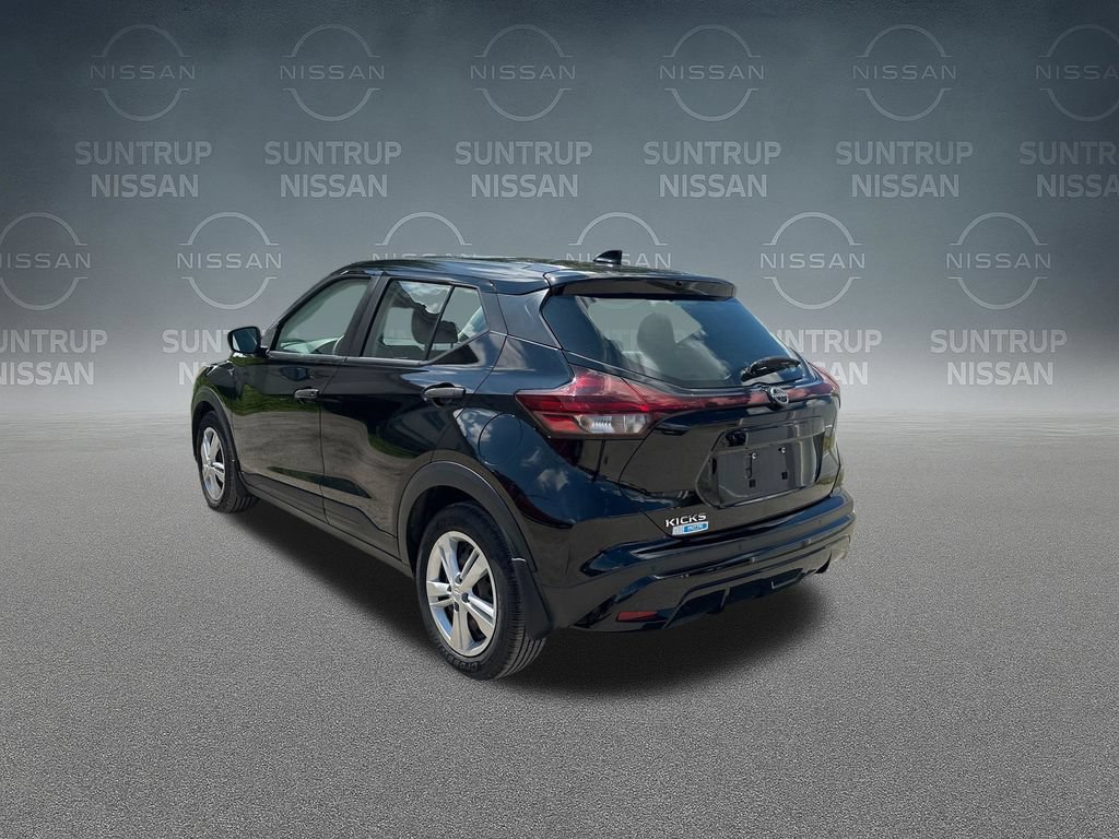 Certified 2022 Nissan Kicks S FWD image 32