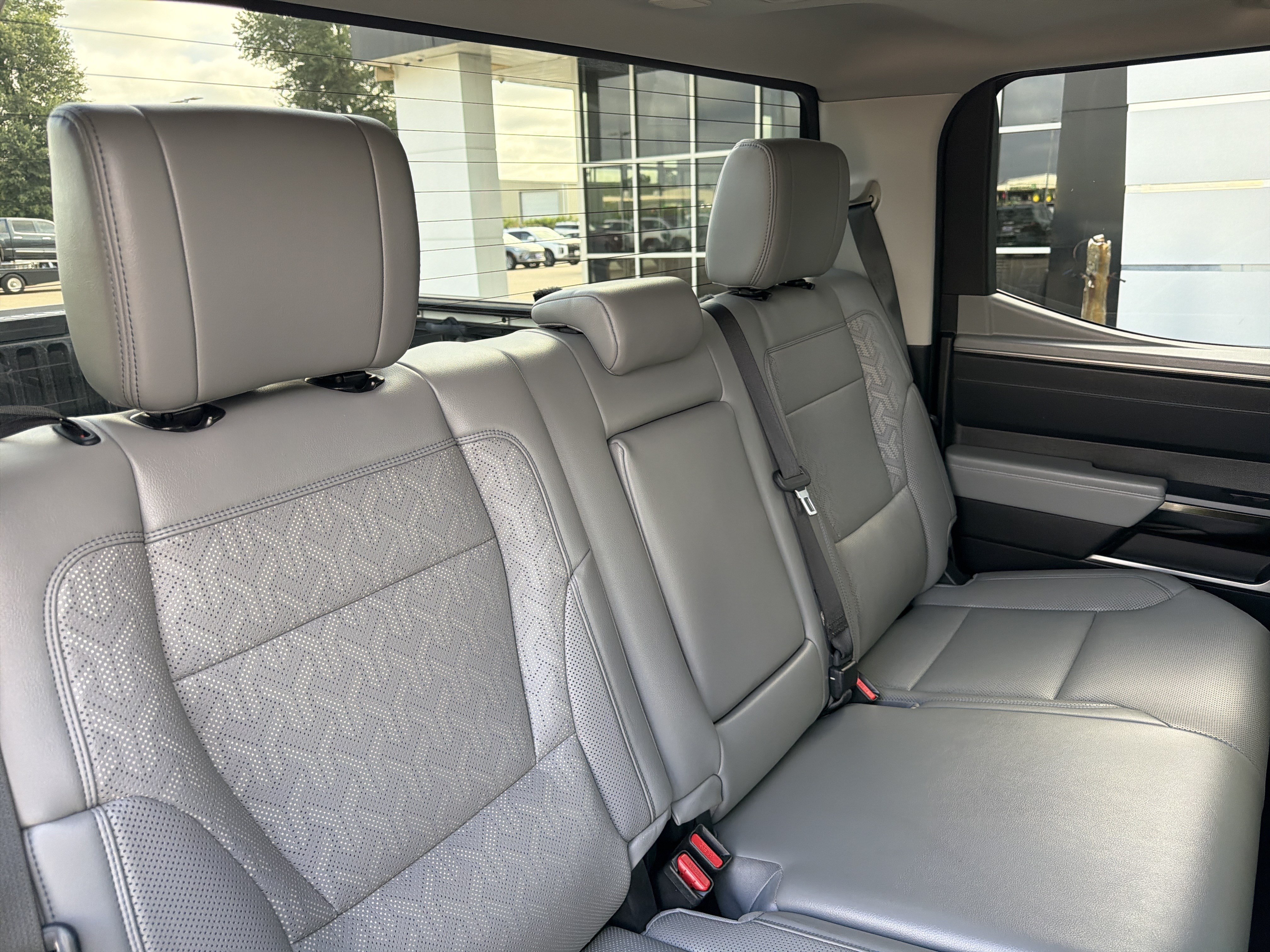 Used 2022 Toyota Tundra Limited RWD image 8