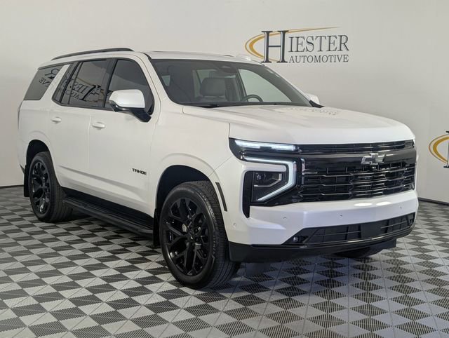 Used 2025 Chevrolet Tahoe RST w/ RST Capability Package image 3