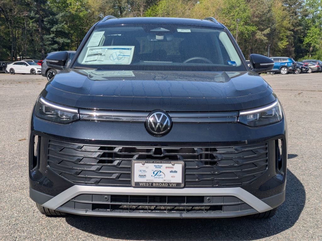 New 2026 Volkswagen Tiguan SE AWD/4WD image 9