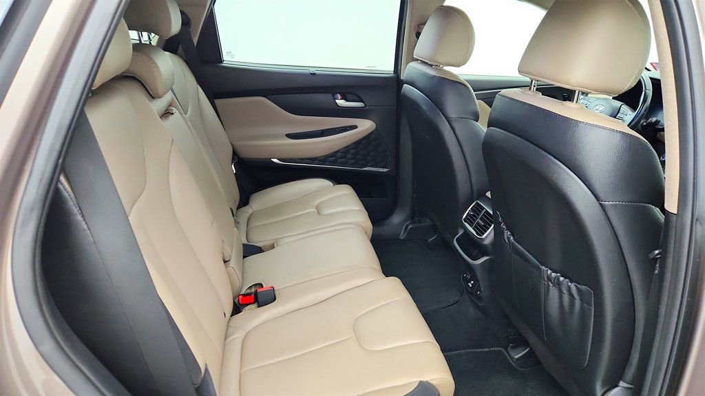 Used 2020 Hyundai Santa Fe Limited image 24