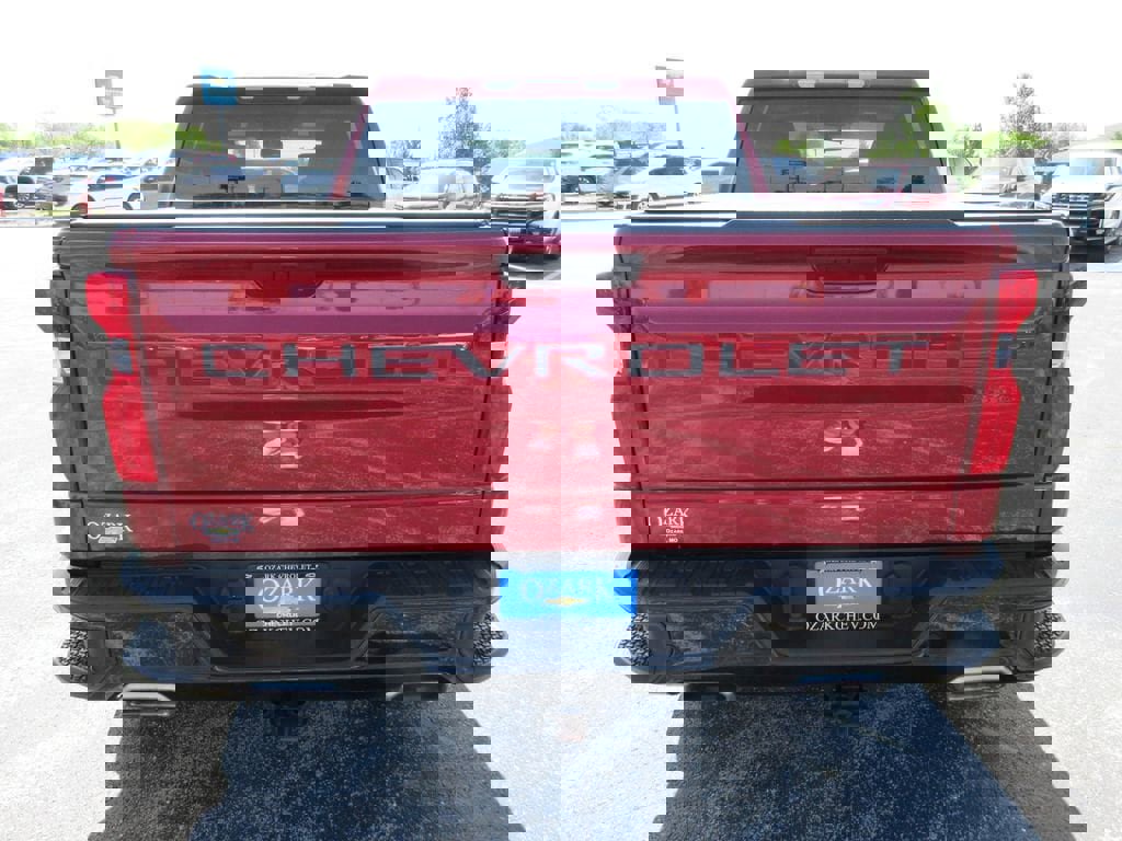 Certified 2022 Chevrolet Silverado 1500 LT Trail Boss w/ Safety Package image 4