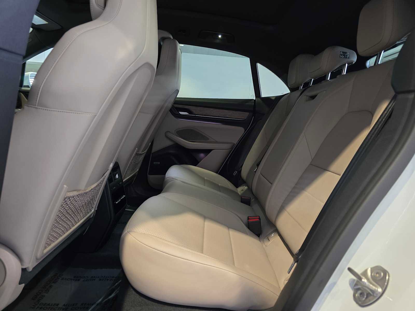 Used 2025 Porsche Macan Electric image 18