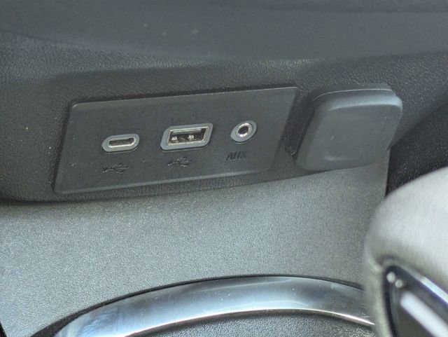 Used 2024 Chevrolet Malibu LT FWD image 21