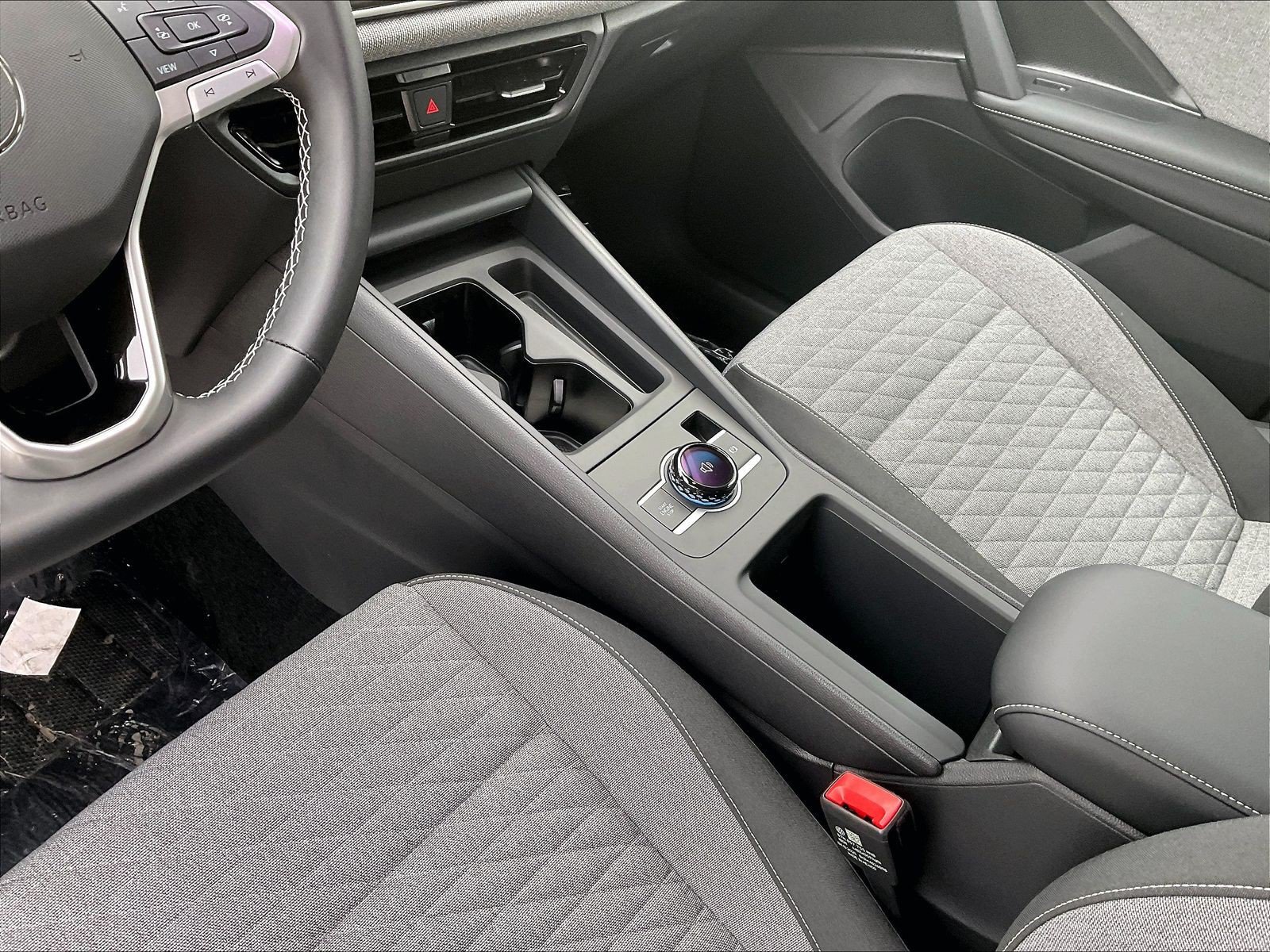 New 2026 Volkswagen Tiguan S AWD/4WD image 7