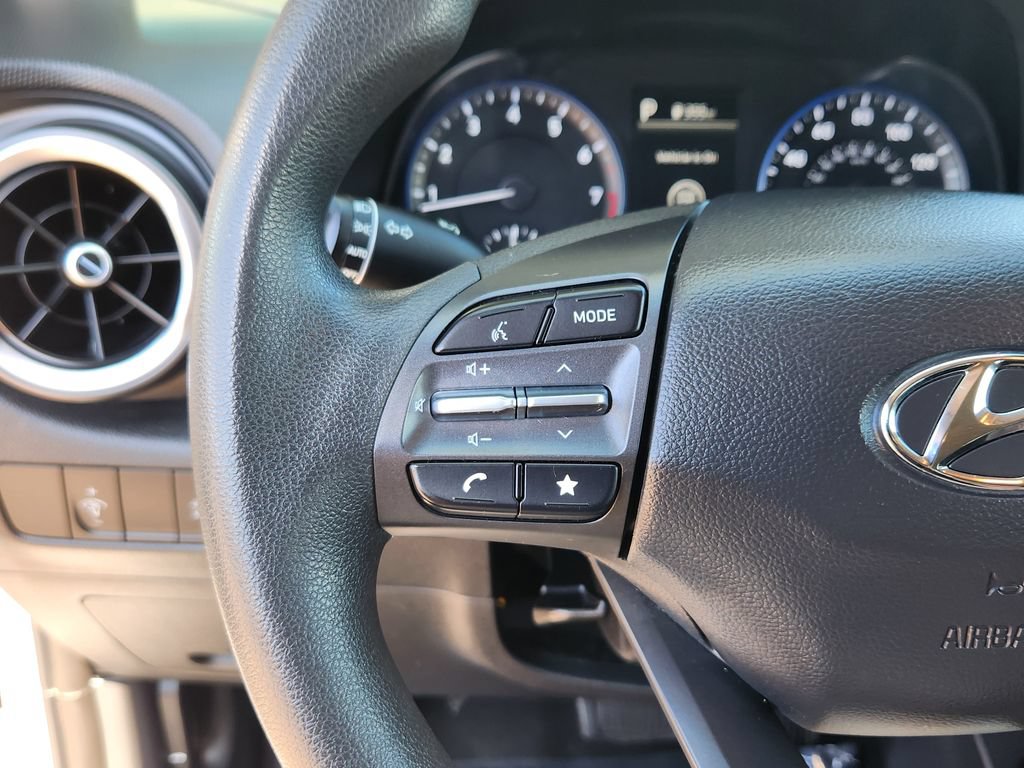 Used 2023 Hyundai Kona SEL AWD/4WD image 17