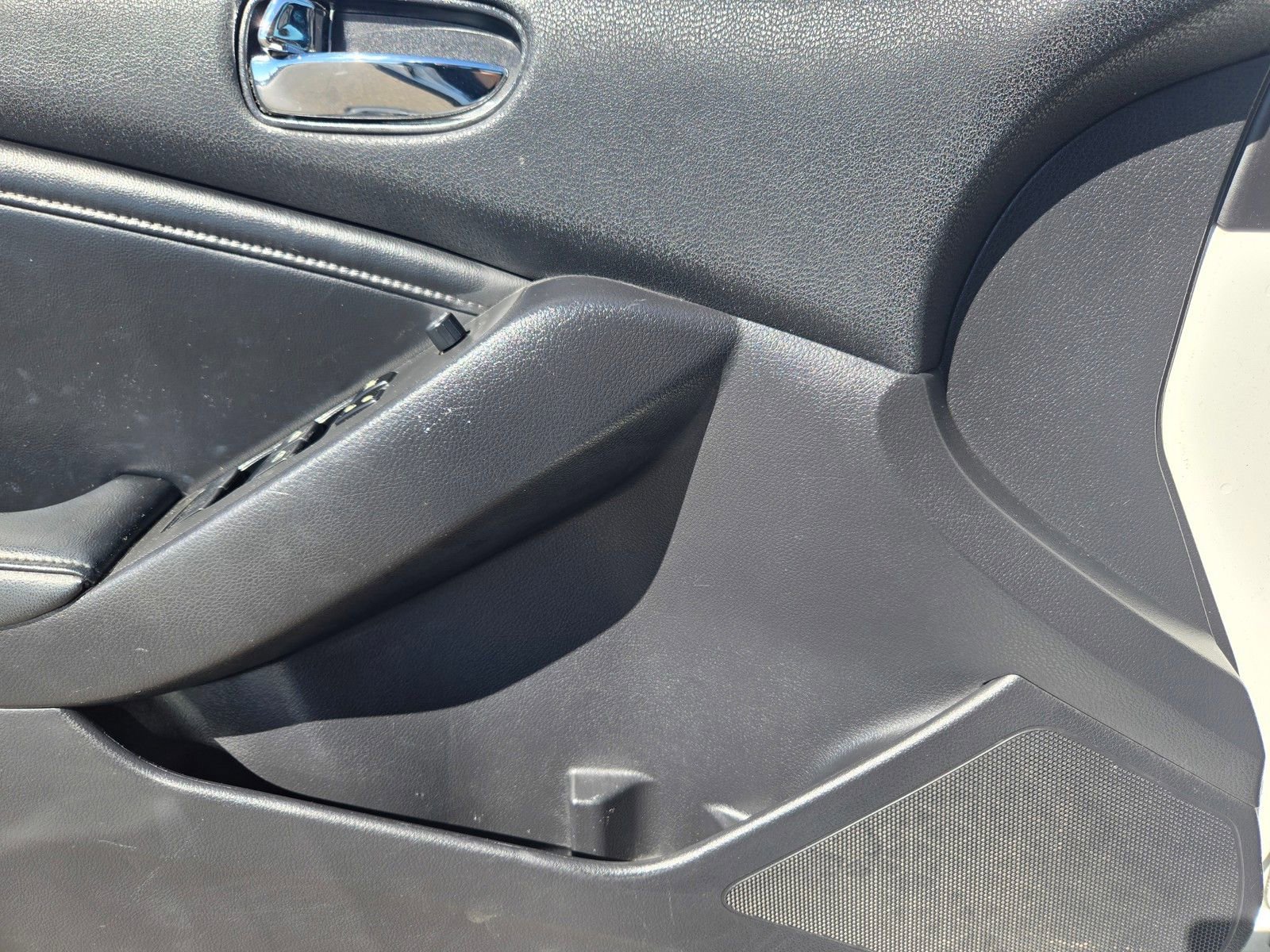 Used 2008 Nissan Altima Hybrid Sedan w/ Technology Pkg FWD image 19