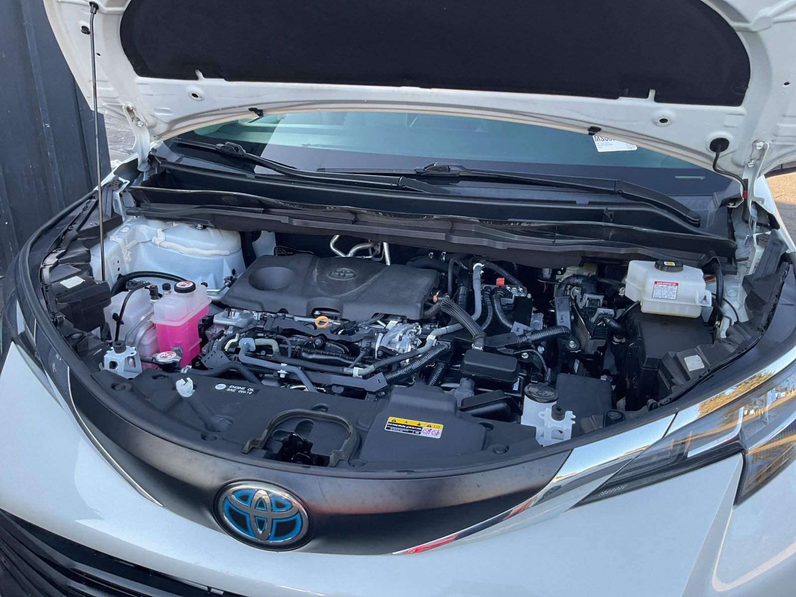 Used 2021 Toyota Sienna XLE w/ XLE Plus Package image 23